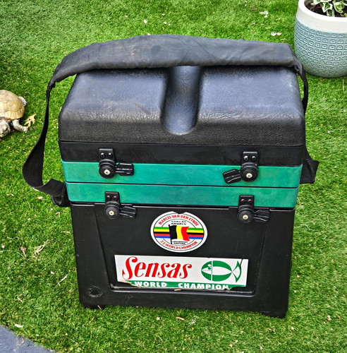 Watercraft seat box - seat, trays