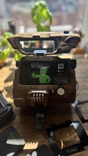 Bethesda fallout pip boy - bethesda, 3000