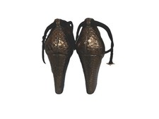 Reiss Black and Gold Uk Size 7