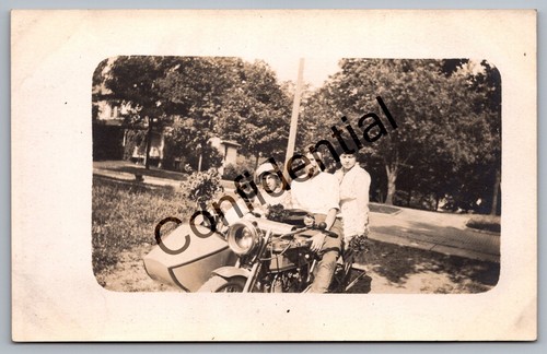 Real photo family riding early - real,
