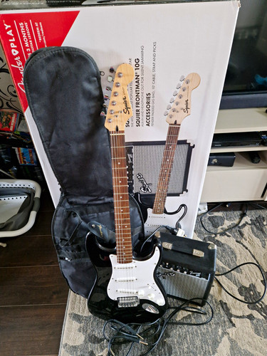 Squier stratocaster black - stratocaster,