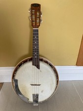 Vintage Banjolele  plus + original case