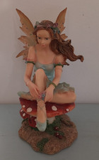 Collectible 2002 Faerie Glen FG808 Mystical Fairy Figurine