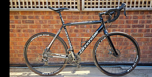Cannondale caadx road bike 105 - bike,