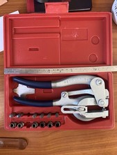 Roper Whitney Co No. 5 Jr. Hand Punch with Original Case Vintage, USA