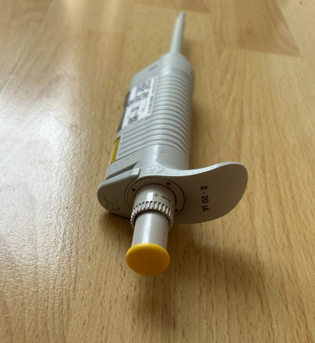 Eppendorf research pipette