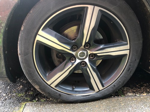Volvo v40 design inch - r,