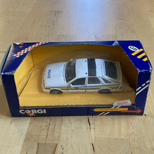 Corgi ford sierra - corgi, ghia