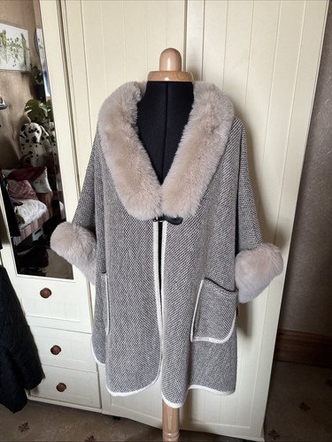 Apricot ladies cape one size - apricot,