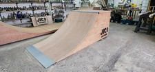 Quarter Pipe Skate Ramp