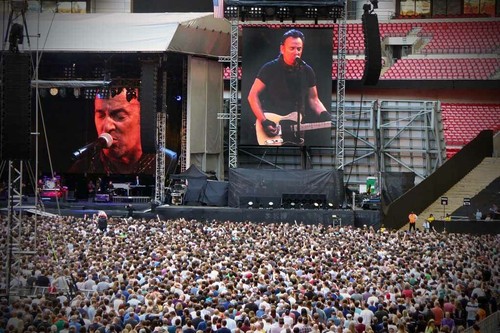 Bruce springsteen live - bruce, in