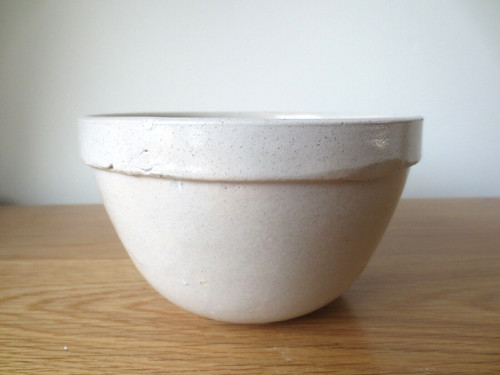 Cream stoneware pudding - stoneware, basin