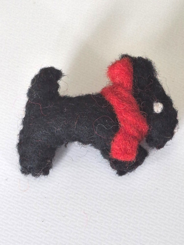 Cute felt scotty - cute, brooch
