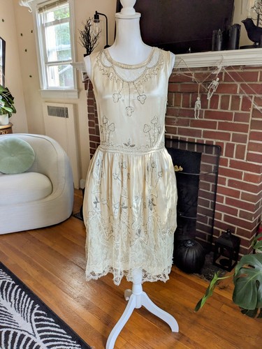 1920s cream silk and lace - silk,