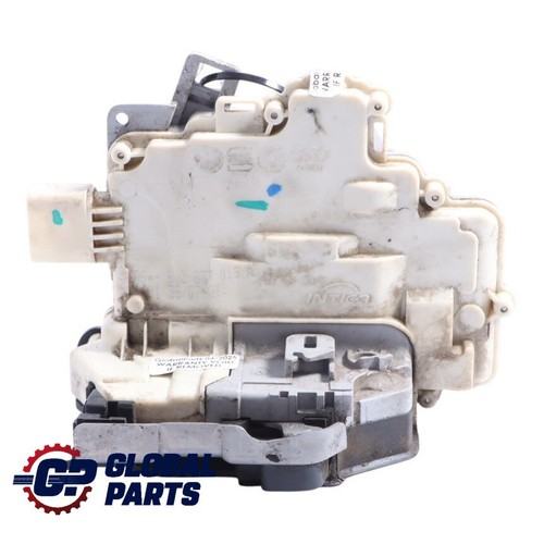 Audi front door lock - front,
