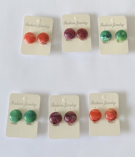Clip small earrings - on, no