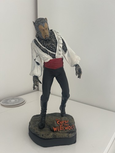 Oliver reed figure from - oliver,