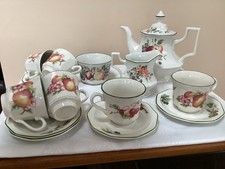 Churchill English Fresh Fruits