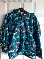 Boys Hatley lined aeroplanes rain coat, size 7 yrs, lovely