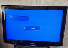Samsung LE32R88BD LCD 32" TV No Stand or Remote.  Good Working Order.