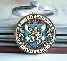 Scotland Crest Emblem Round Shield Design Scottish Blue Keyring Keychain