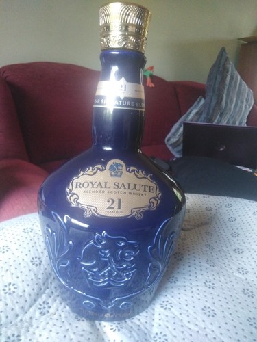 Royal salute blended - royal,