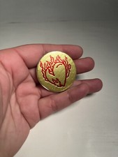 Vntg POG 1990s Heart Flames Foil Shiny Sparkles Gold Red Cap Milk Bottle Top HTF