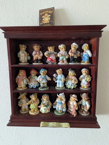 Cherished teddies set - teddies,