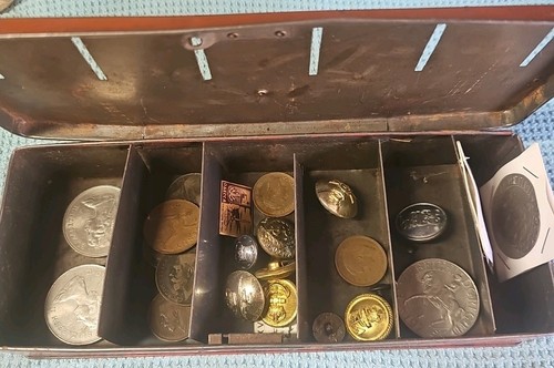 Money tin coins buttons - tin,