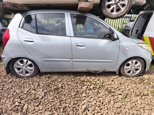 Hyundai i10 2011 2013 door - hyundai,