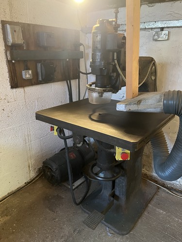Interwood overhead router - overhead,