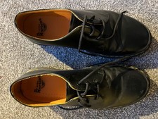 Dr Martins shoe, steel toe