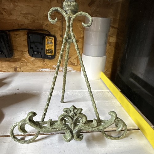 Ornate antique style - ornate,