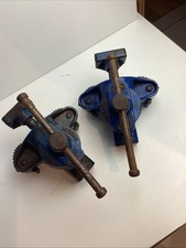 2 x Record No 153 Flooring