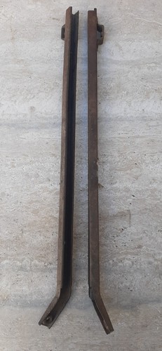 Pair glass guides - pair, of
