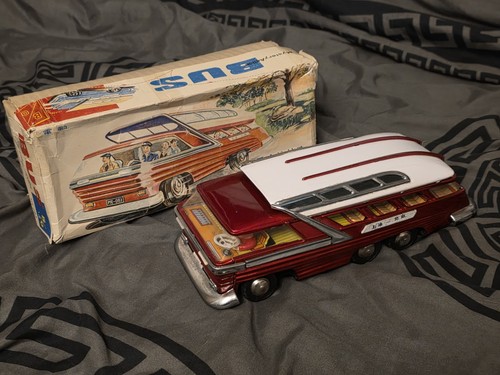 Mystery action bus - mystery, toy