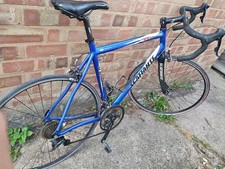 Aluminium & carbon Road bike