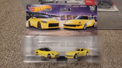Hot wheels premium car - hot,