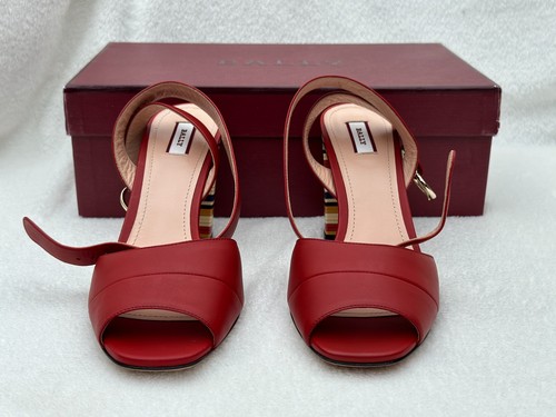 Stunning brand new - brand,