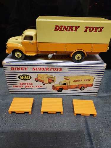 Dinky toys 930 - toys,