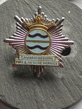 OBSOLETE ORIGINAL CAMBRIDGESHIRE FIRE AND RESCUE Early variant SERVICE BADGE.