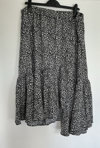 Ladies black white dainty - white,
