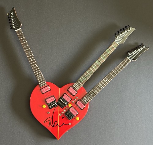 Steve vai signed mini ibanez - steve,