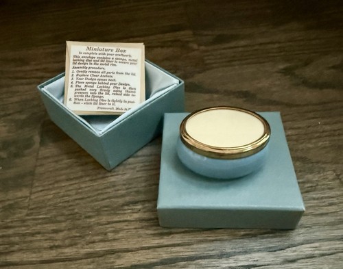 Blue ceramic trinket box made