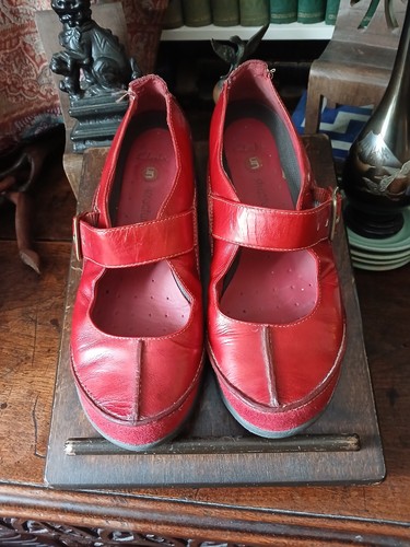 Clarks patent red leather - clarks,