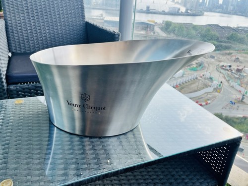 Veuve clicquot ice bucket - ice,
