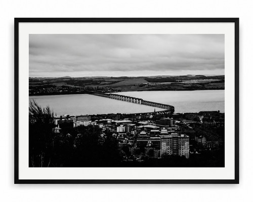 Dundee tay rail bridge - bridge, wall