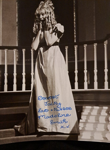 Photo signed madeline - signed, smith