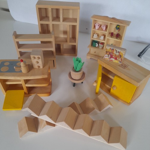 Job lot chunky - chunky, wooden