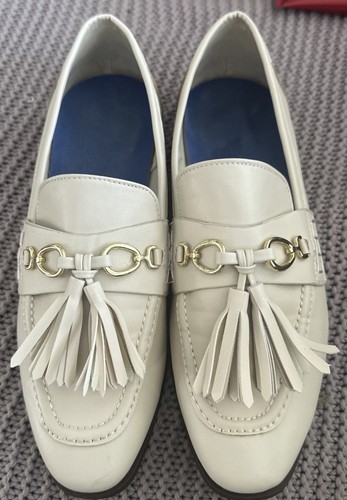 Zara flat tassel loafers off - loafers,